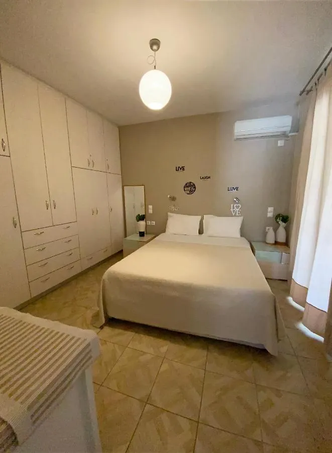 Holiday home Julia House Villa Andipata